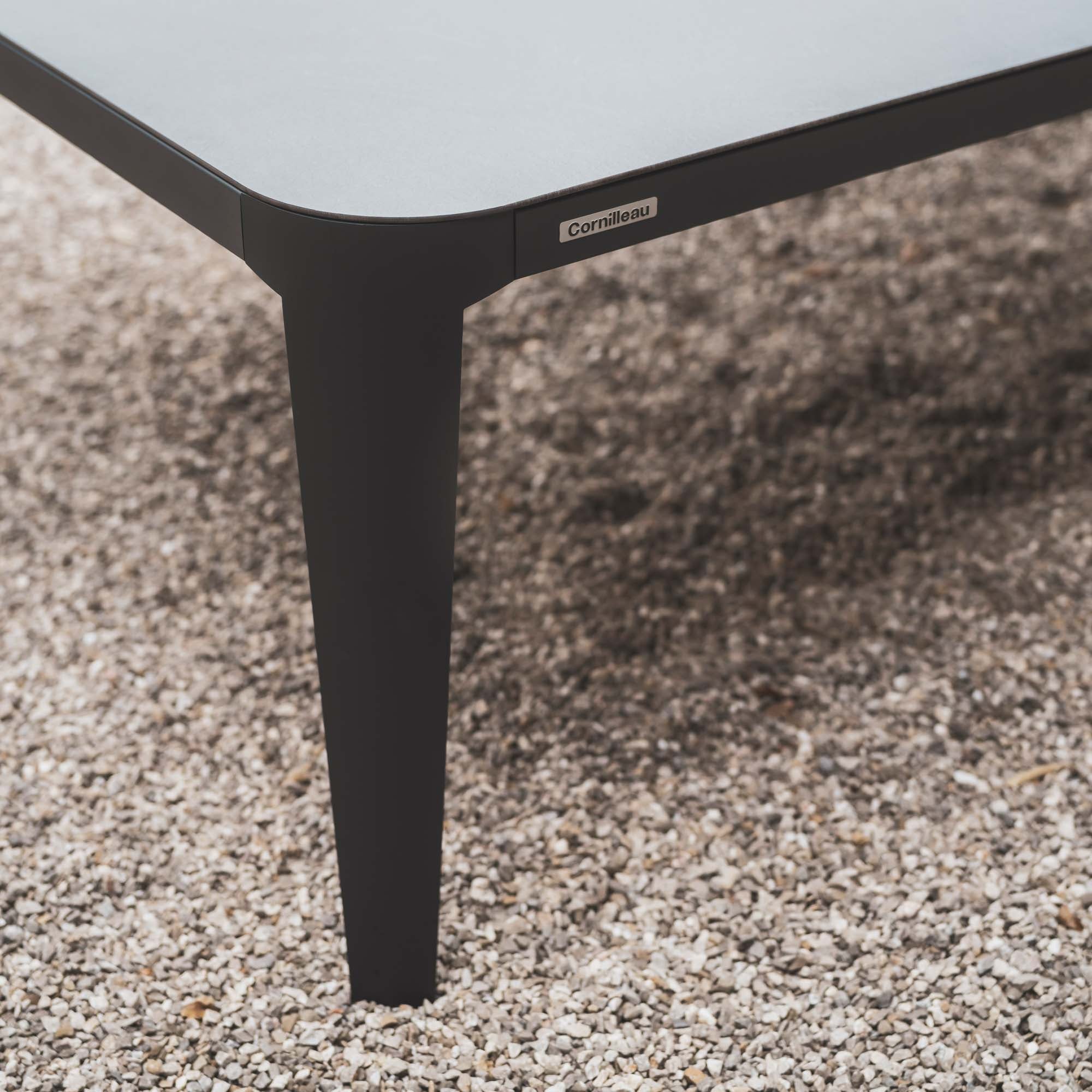 Hyphen Ping Pong Table - Black